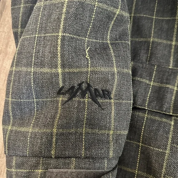 Lamar ski/snowboard jacket size women’s medium, pockets galore - Picture 2 of 5